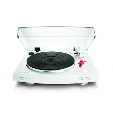 Виниловый проигрыватель AUDIO-TECHNICA AT-LP3WH